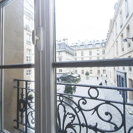 Apartmán Dreamyflat - Louvre Museum *